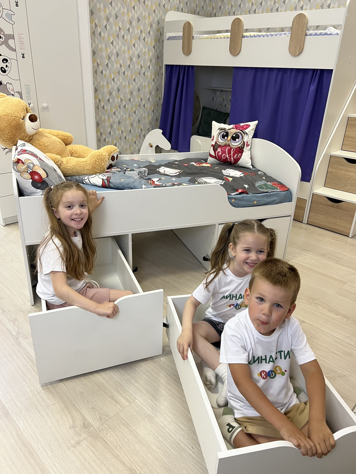 Выбор детской мебели: от "Вау!" до "Ох, как же это сложно!..." Выбор детской мебели: от "Вау!" до "Ох, как же это сложно!..."