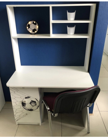 Стол коллекции Футбол от Династия Kids