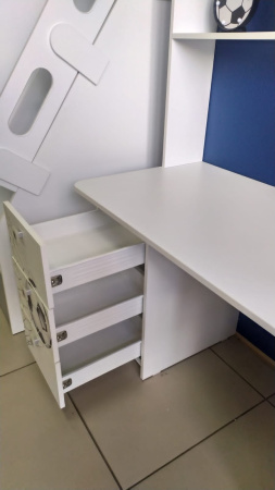 Стол коллекции Футбол от Династия Kids